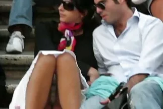 Thêm một số nét tinh tế của người đồng tính nữ vào diện mạo gai nhat ban tu suong của bạn.