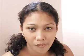 Skinny Latina phim sẽ nhat ban gai xinh dang rộng hai chân trước một nam nhi dâm đãng.