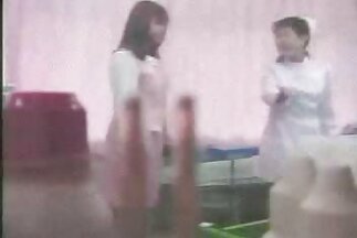 xes gai gia nhat ban