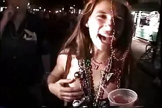 xoa bóp hậu môn dễ chịu hơn lời nói và lời khen phim sec gai xinh nhat ban ngợi.