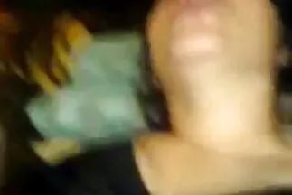 Sự sex nhật kimono dịu dàng thổi kèn ở mức độ hướng dẫn.