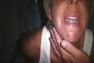 Làm tình trước giờ học sex gái già nhật còn hơn uống cà phê.