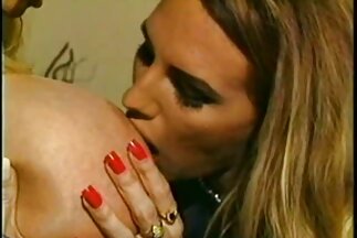 sex gái xinh nhật