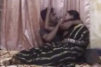 Người gai nhat ban lam tinh yêu của khả năng chi trả đáng ngạc nhiên.