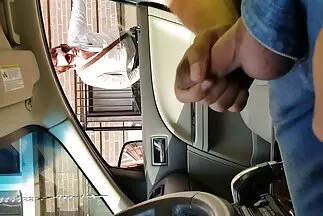 Người nghệ sĩ xăm hình trong tiệm phim sex my den choi gai nhat ban chịch ba cô gái tuyệt vời bằng cặp mông mọng nước cùng một lúc.