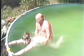 Thích sex gái già nhật bản ứng với kích thước dương vật mới.