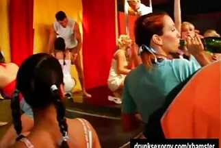 Thư giãn sẽ không khiến bạn phải chờ đợi. sex nhat ban gai xinh