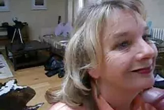 Bạn phải kiêm bao nhiêu lần để thư giãn?. dit nhau voi gai nhat ban